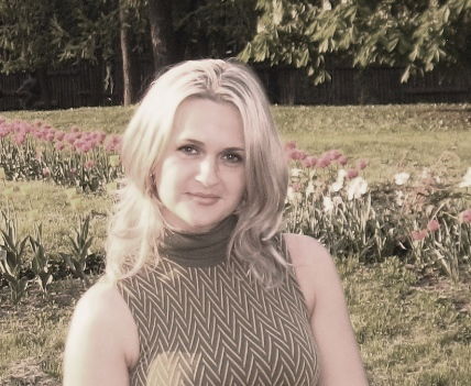 Елена Фирсова