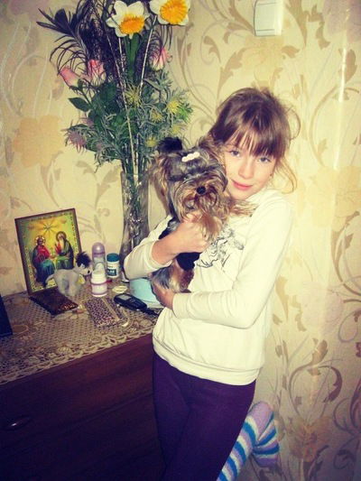 Яна Мотроненко