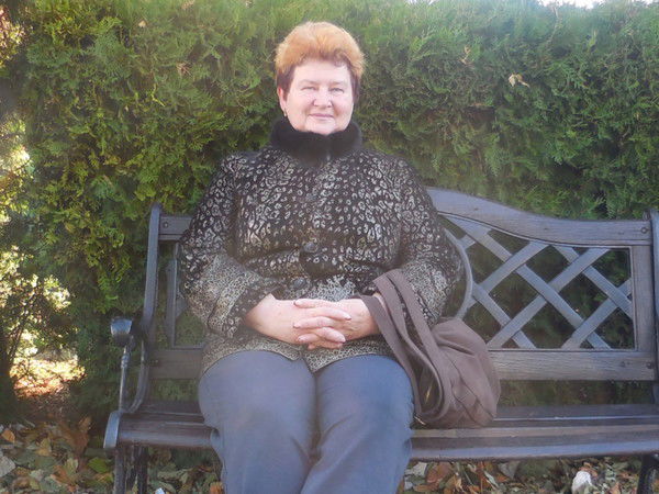 Нина Карпенко