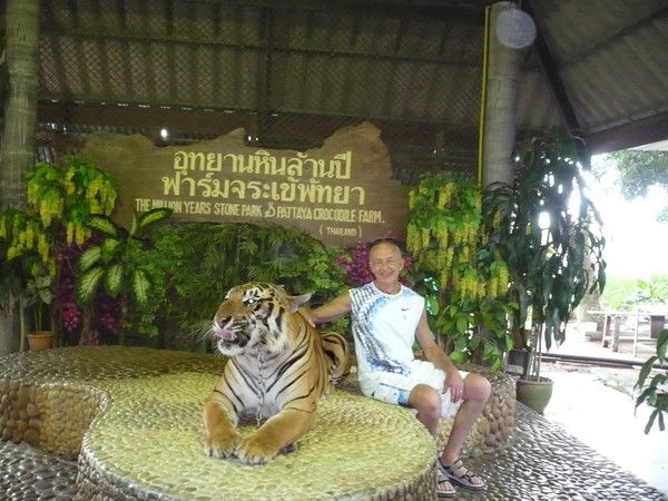 Михаил Иванов