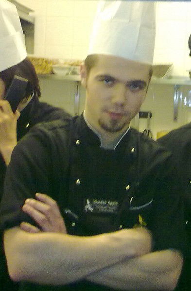 Дмитрий Комиссаров