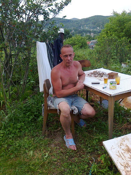 Владимир Серов