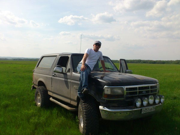 Евгений Иванов