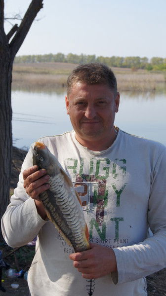 Эдуард Гречаный