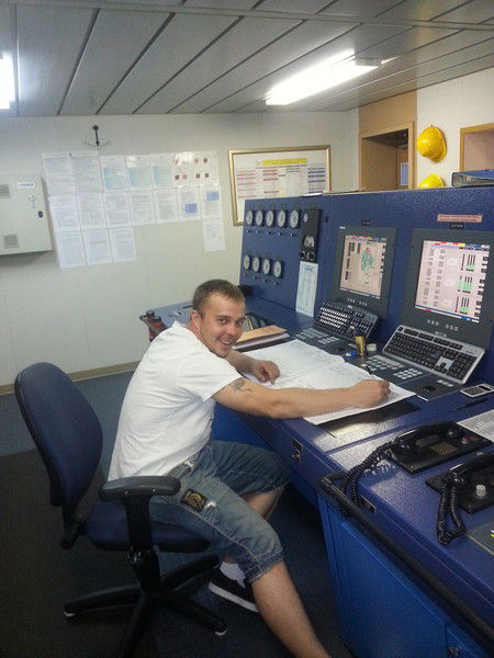 Евгений Караниколов