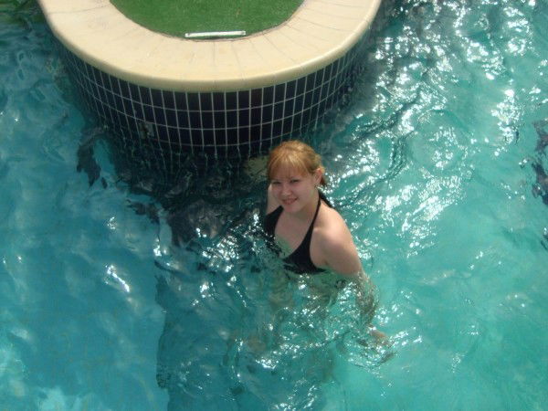 Неизвестно Неизвестно