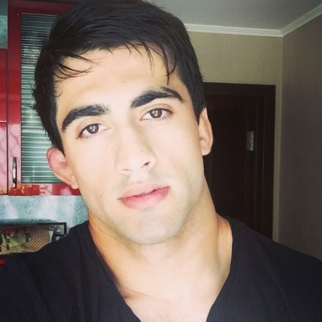 Брови Мужчины