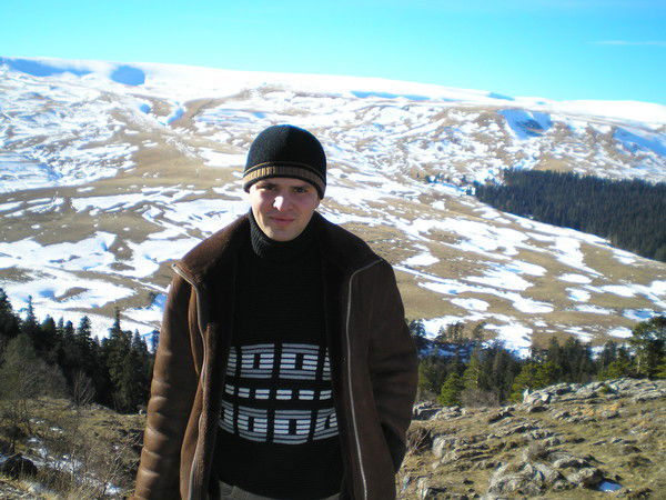 Олег Аганесов