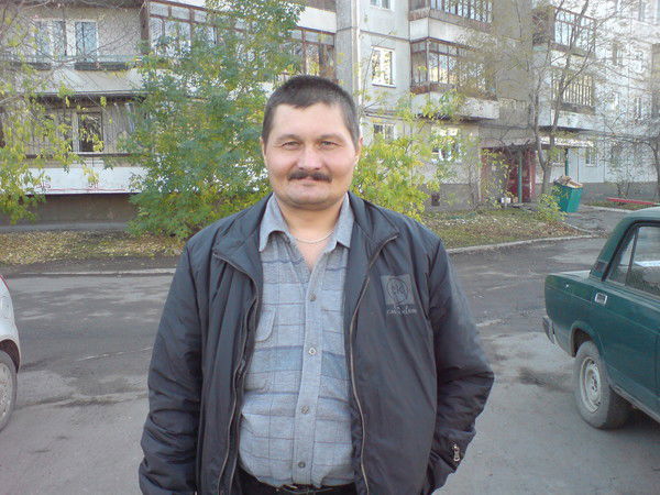 Олег Васильев