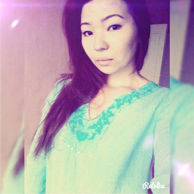 Алина Султанова