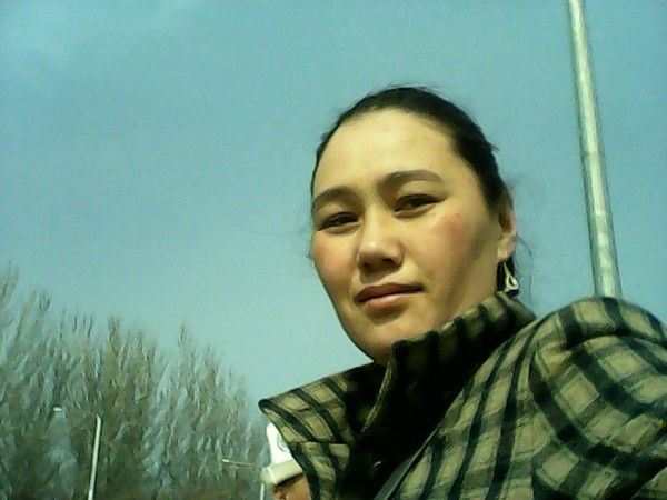 Зари Оморова