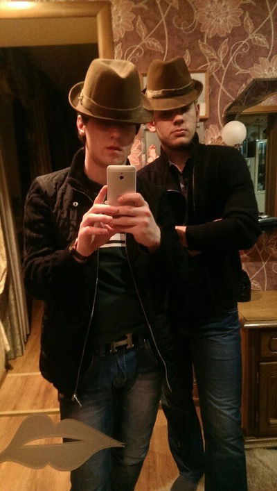 Александр Скрынников