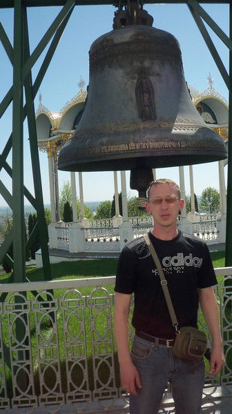 Валера Демиденко