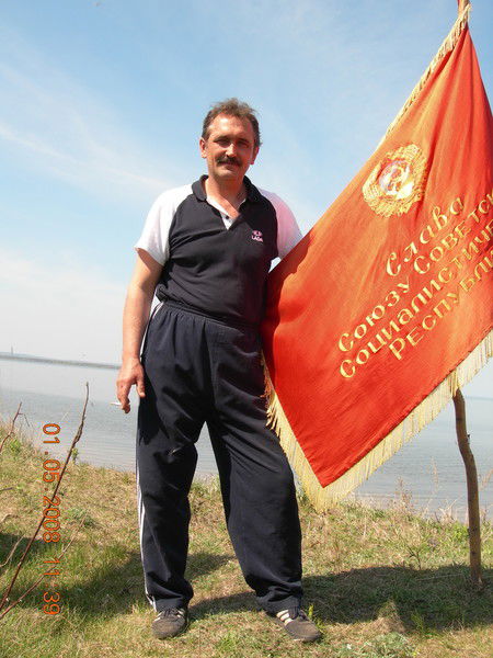 Гена Горностаев