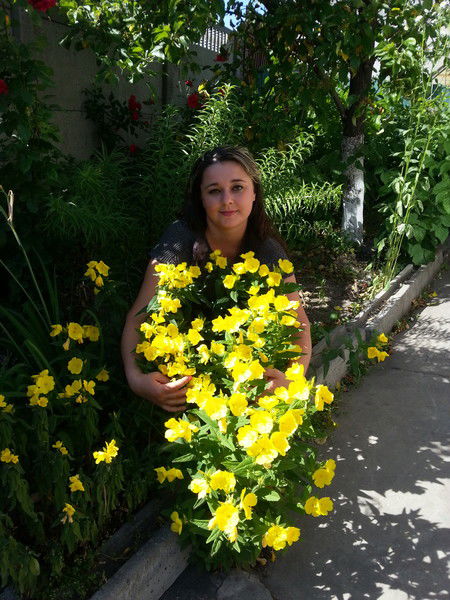 Ира Абасова