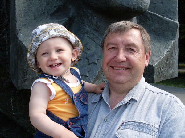 Владимир Новиков