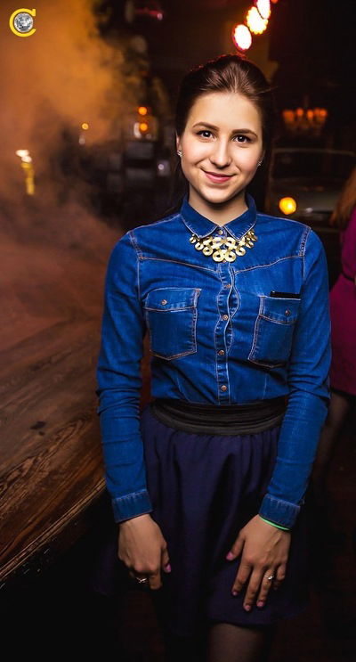 Алина Токинова