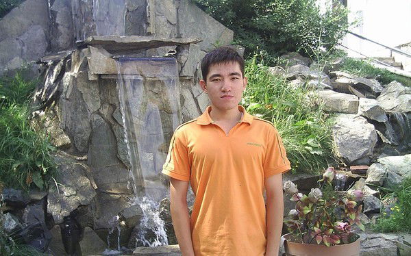 Алмас Касымов