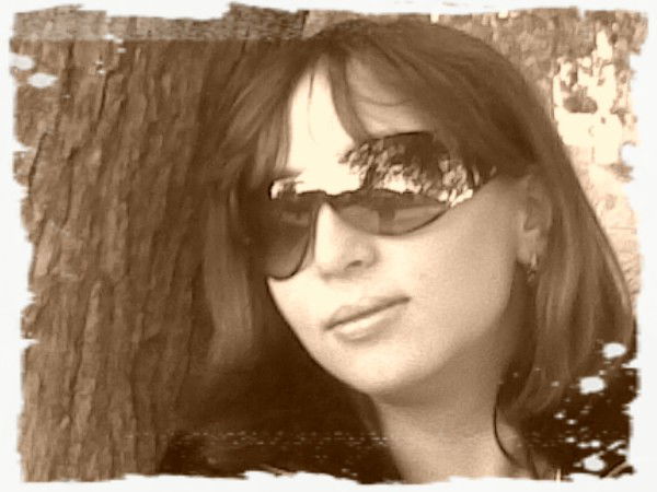 Юлия Тихонова