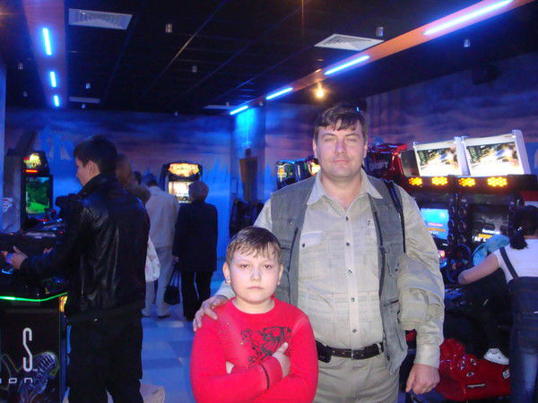 Андрей Скуридин