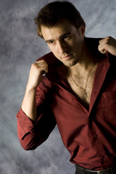 Евгений Олейник