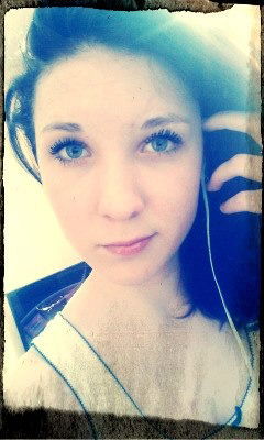 Анна Иванова