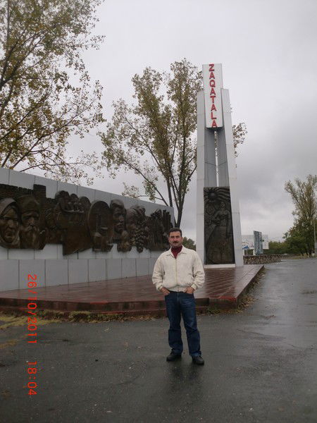 Ровшан Байрамов