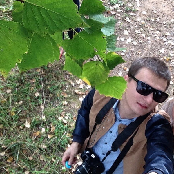 Михаил Мельников