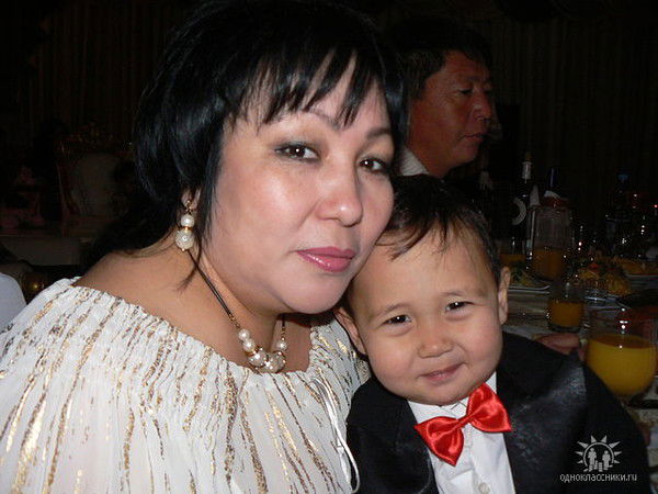 Мансия Искужинова