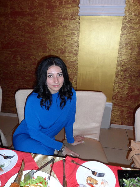 Юлия Суханова