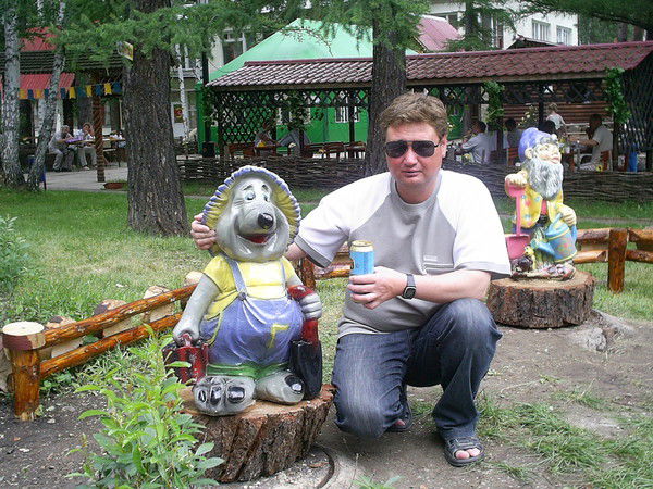 Эдуард Деревянский