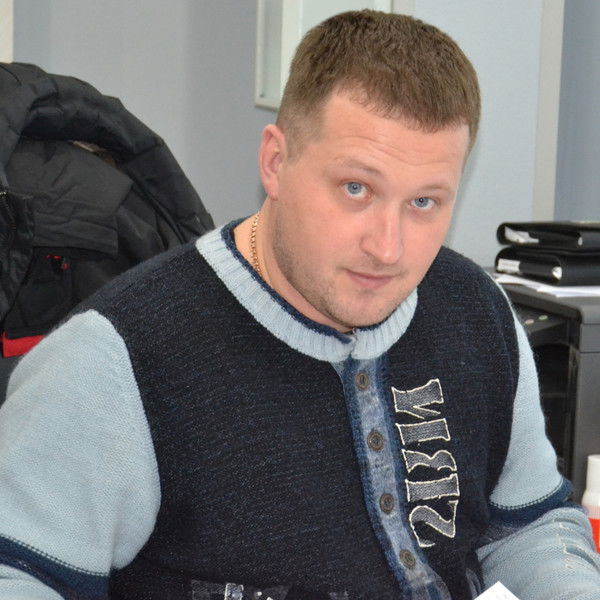 Дмитрий Попов