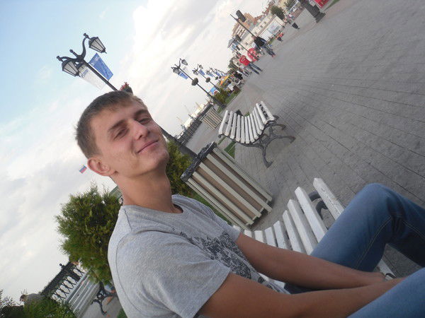 Виктор Садовников