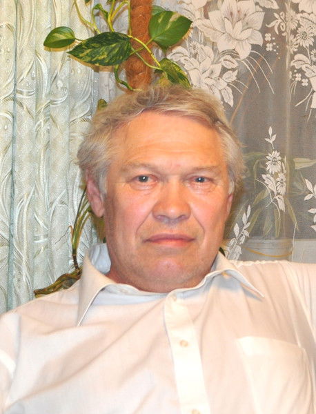 Виктор Титов