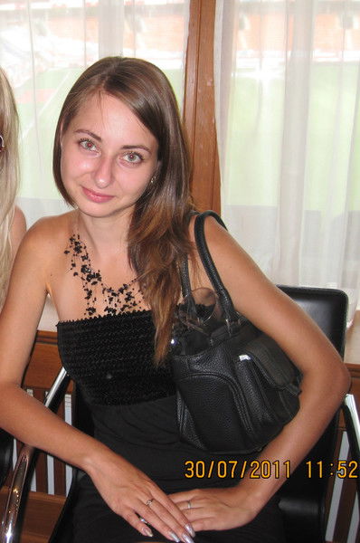 Леночка Погорелова