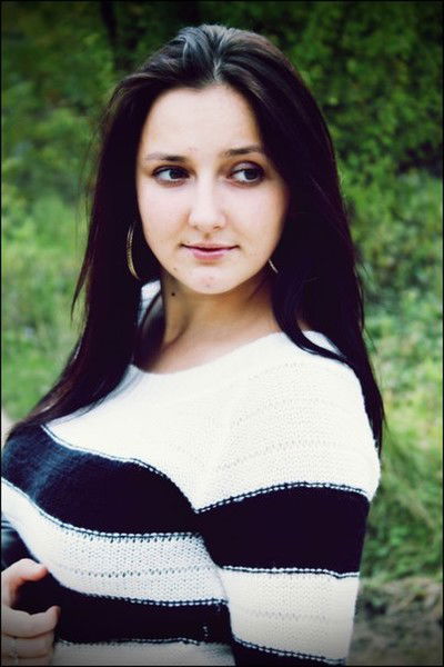 Александра Лесникова