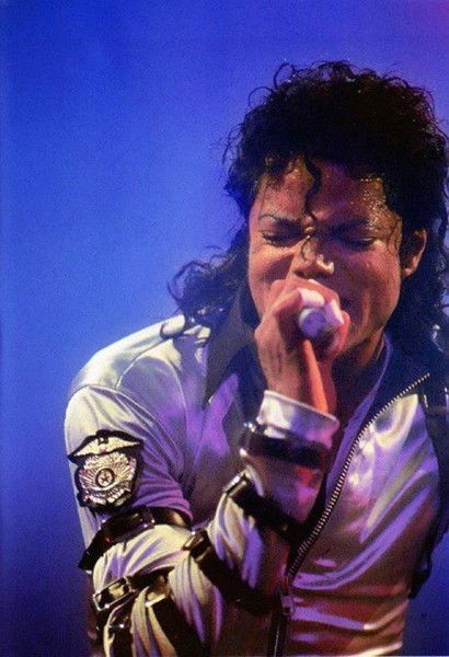 Виктория M.j. L.o.v.e