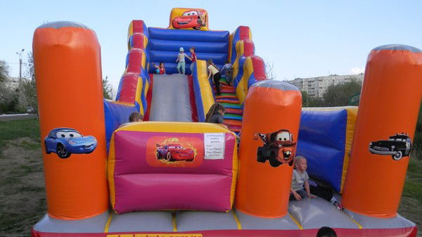 Михаил Юван