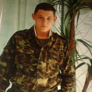 Денис Донцов