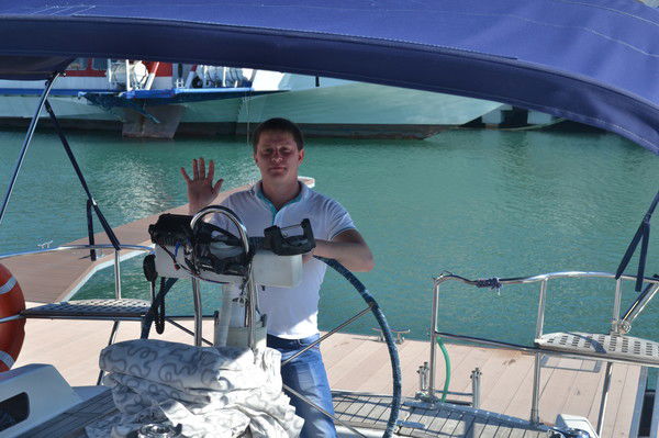 Адонис Гайнетдинов