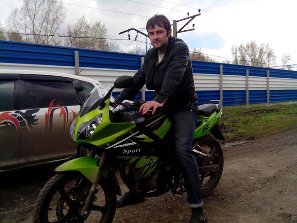 Вячеслав Тихонов