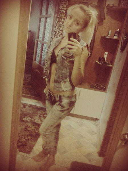 Карина Комкова