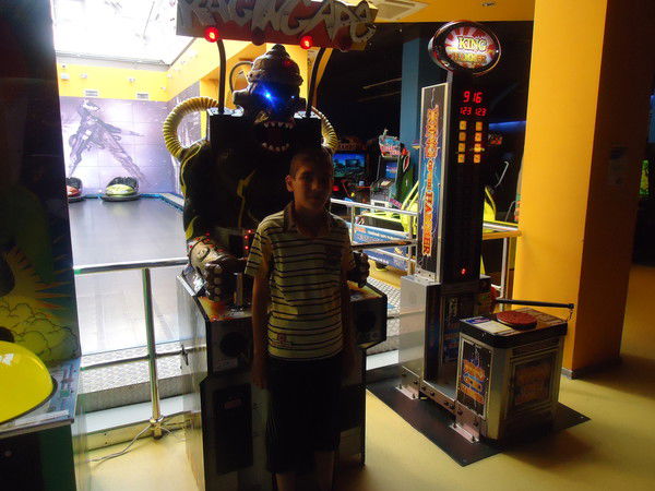 Денис Амиров