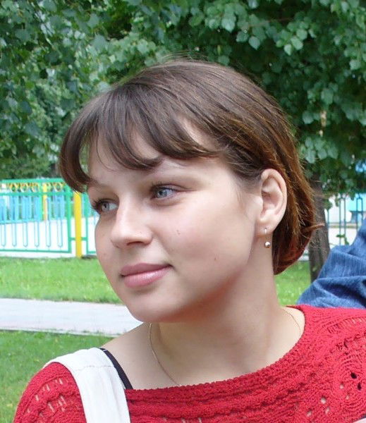 Настя Захарова