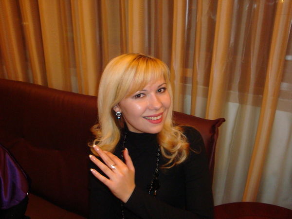 Анна Ахмерова