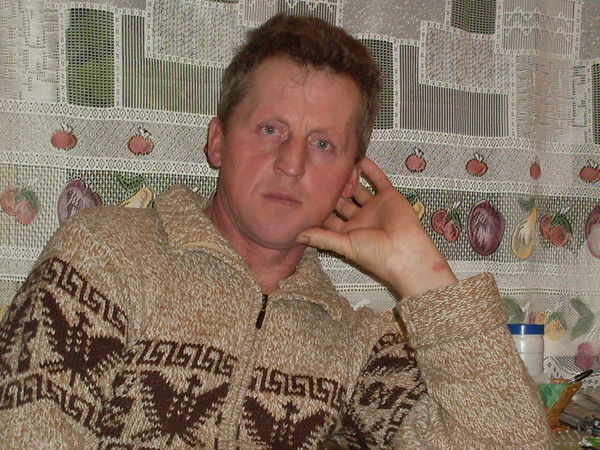 Пётр Леженников