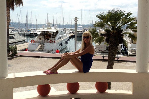 Оля Персанова