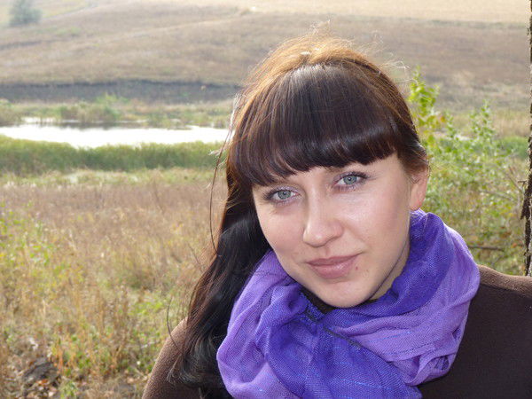 Оля Неронова