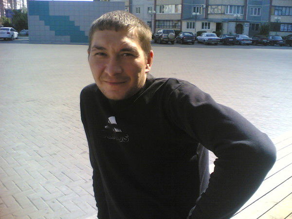 Александр Черников