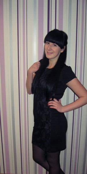 Карина Згривец